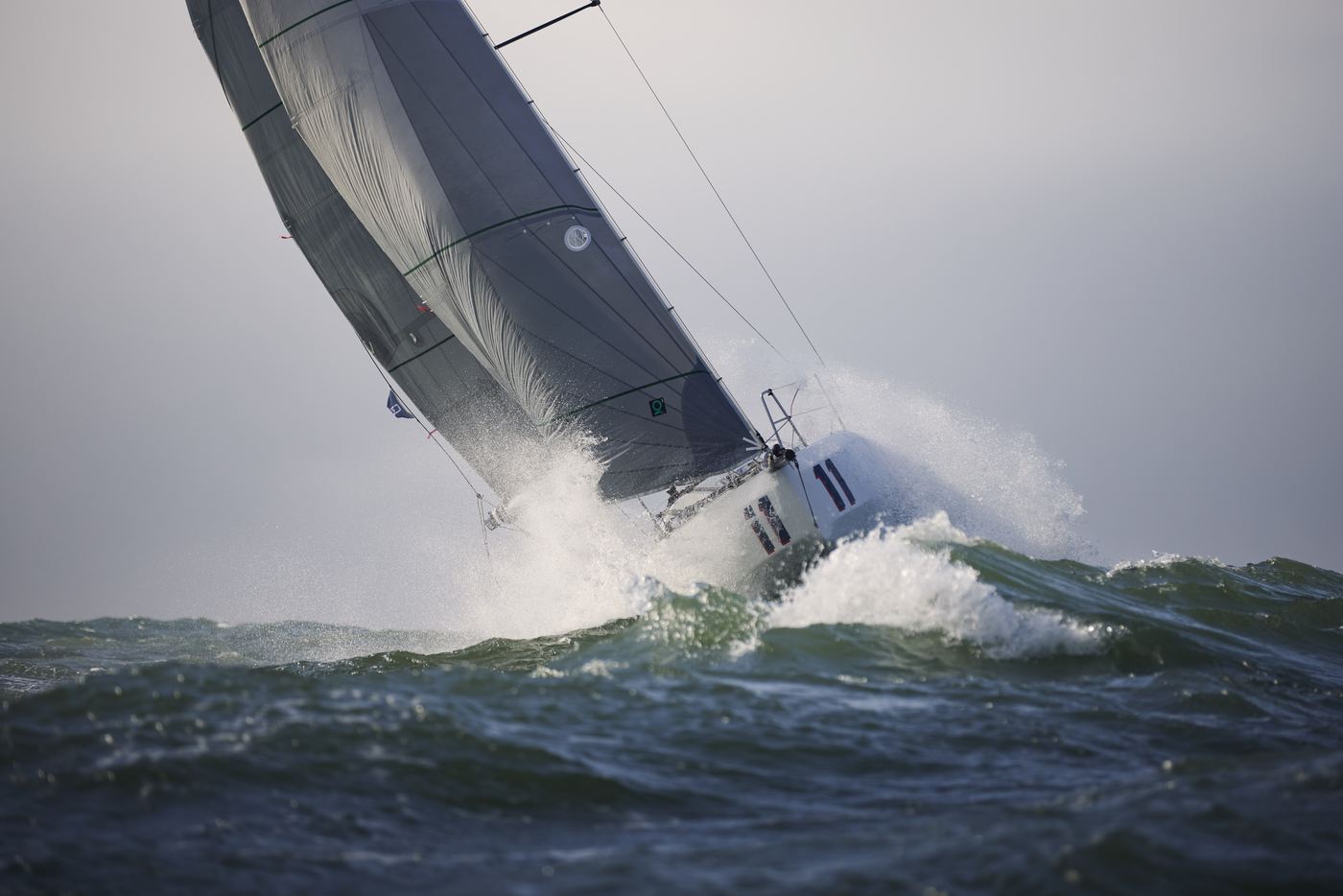 Un Class30 au près dans la vague